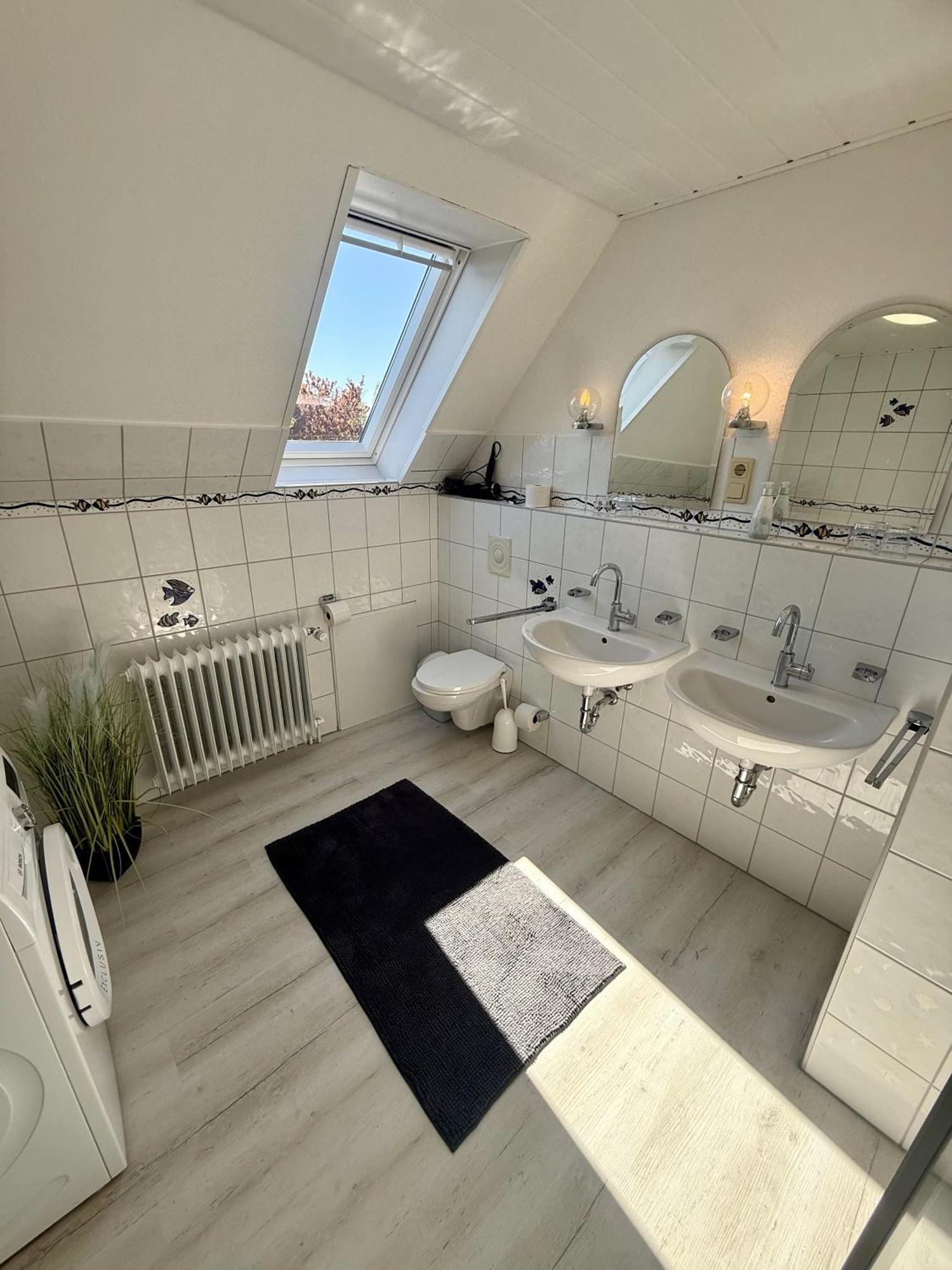 Ferienhaus Blinkfuer Нойхарлингерзийл Екстериор снимка